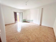 Visualizza le foto dell'immobile Visualizza le foto dell'immobile