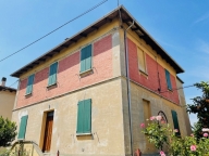 Visualizza le foto dell'immobile