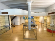 Visualizza le foto dell'immobile Visualizza le foto dell'immobile