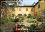 Visualizza le foto dell'immobile