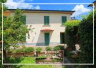 Visualizza le foto dell'immobile
