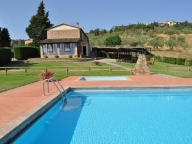 Visualizza le foto dell'immobile