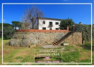 Visualizza le foto dell'immobile