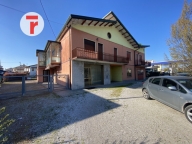 Visualizza le foto dell'immobile