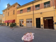 Visualizza le foto dell'immobile