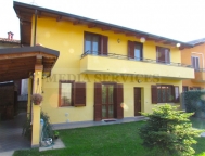 Visualizza le foto dell'immobile