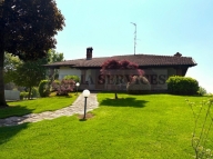 Visualizza le foto dell'immobile