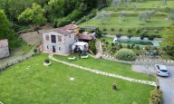 Visualizza le foto dell'immobile