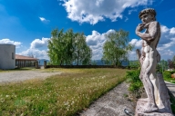 Visualizza le foto dell'immobile