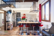 Visualizza le foto dell'immobile