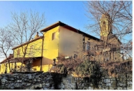 Visualizza le foto dell'immobile