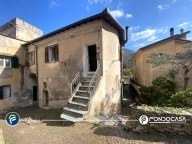 Visualizza le foto dell'immobile