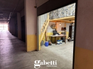 Visualizza le foto dell'immobile