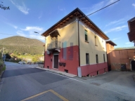 Visualizza le foto dell'immobile