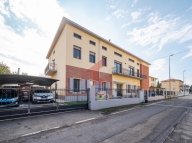 Vai alla scheda immobile Vai alla scheda immobile