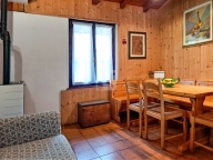 Visualizza le foto dell'immobile