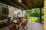 Visualizza le foto dell'immobile