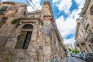 Visualizza le foto dell'immobile Visualizza le foto dell'immobile