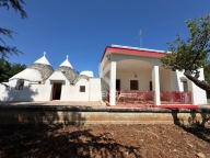 Visualizza le foto dell'immobile