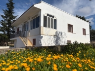 Visualizza le foto dell'immobile