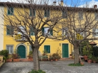 Visualizza le foto dell'immobile