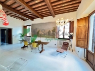 Visualizza le foto dell'immobile