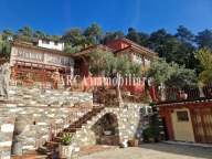 Visualizza le foto dell'immobile