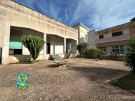 Visualizza le foto dell'immobile