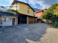 Visualizza le foto dell'immobile