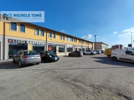 Visualizza le foto dell'immobile