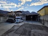 Visualizza le foto dell'immobile