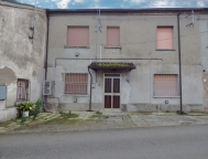 Visualizza le foto dell'immobile