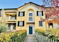 Visualizza le foto dell'immobile