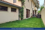 Visualizza le foto dell'immobile