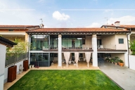 Visualizza le foto dell'immobile