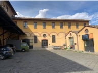 Visualizza le foto dell'immobile
