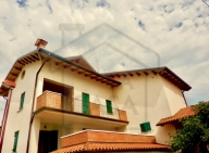 Visualizza le foto dell'immobile Visualizza le foto dell'immobile