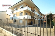 casa semindipendente in vendita a Lucca in zona Sant'Anna