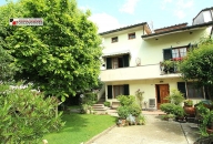 casa indipendente in vendita a Lucca in zona zona San Vito
