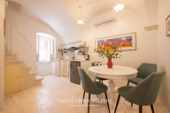 Visualizza le foto dell'immobile