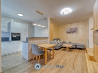 Visualizza le foto dell'immobile