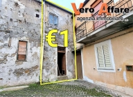 Visualizza le foto dell'immobile