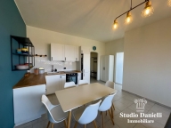 Visualizza le foto dell'immobile Visualizza le foto dell'immobile