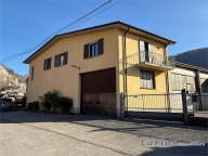 Visualizza le foto dell'immobile