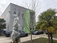 Visualizza le foto dell'immobile