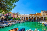Visualizza le foto dell'immobile