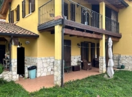 Visualizza le foto dell'immobile