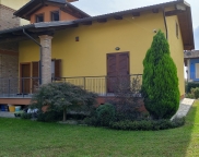 Visualizza le foto dell'immobile