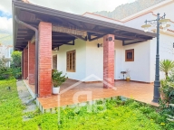 casa indipendente in vendita a Carini