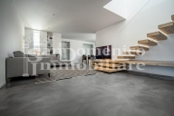 Visualizza le foto dell'immobile